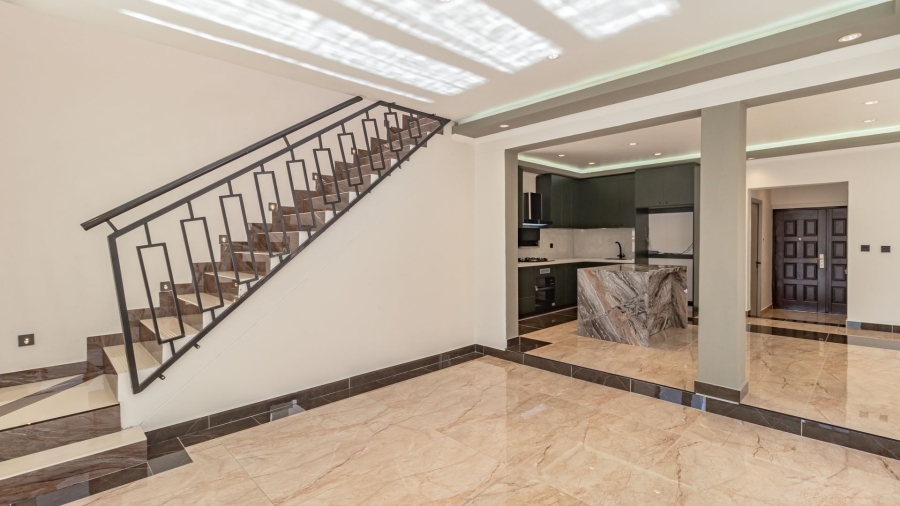 3 Bedroom Property for Sale in Sandown Western Cape